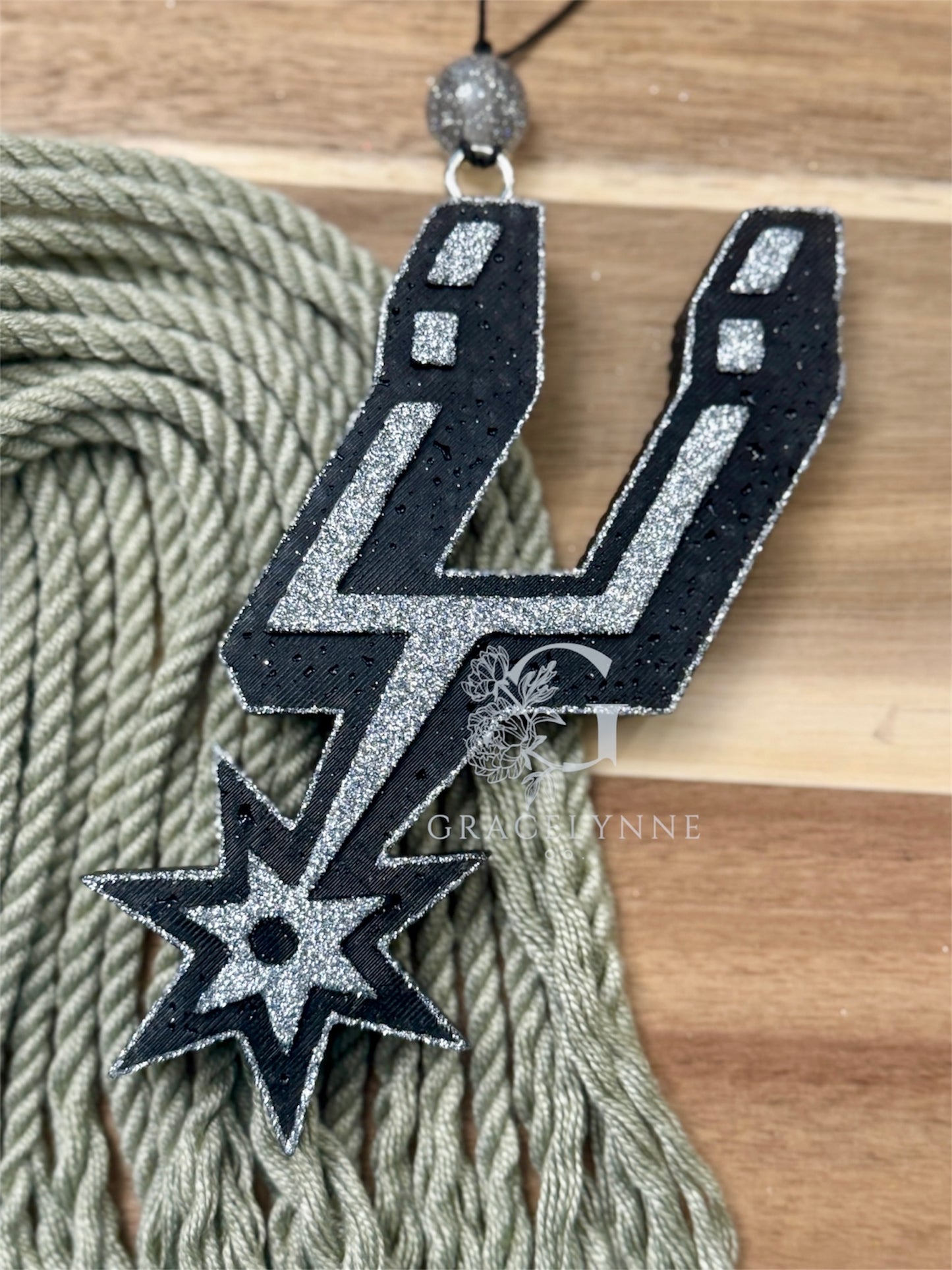 Pre-Made Spurs Freshie